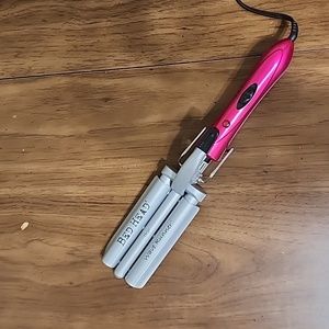 Bed Head Wave Runner